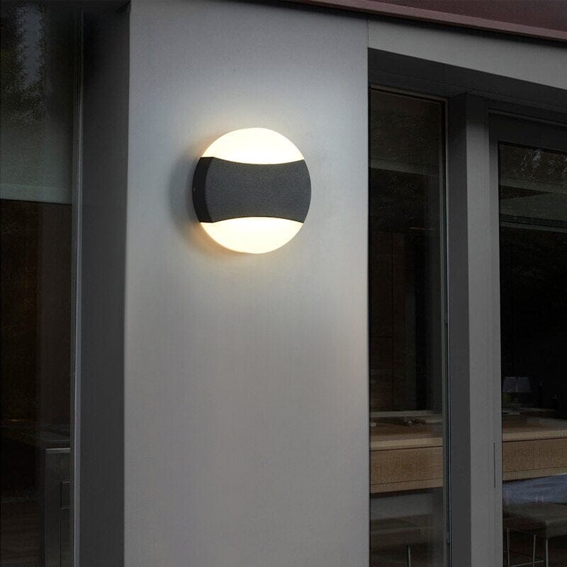 Circle Outdoor Wall Light