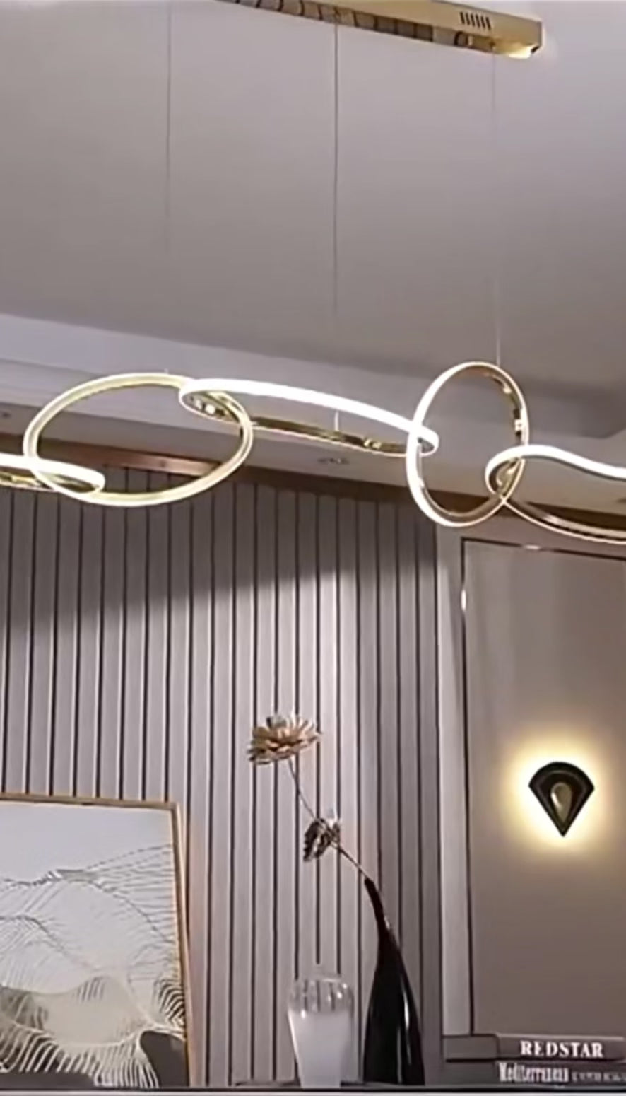 NYRA Ring Chandelier