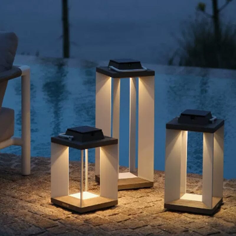 NYRA  Landscape Lamp