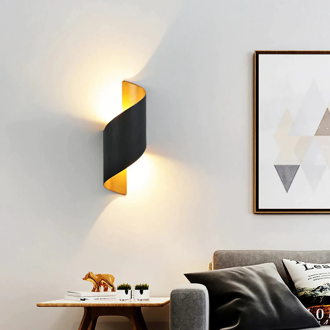 Hampton Wall Lamp