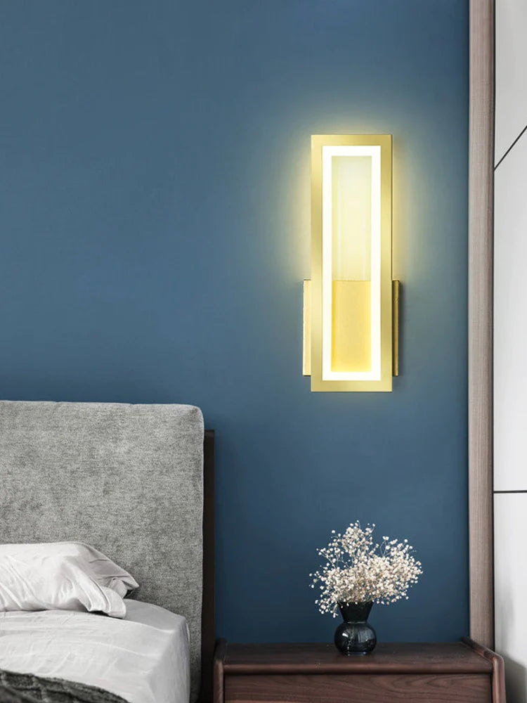 Estelle Wall Light