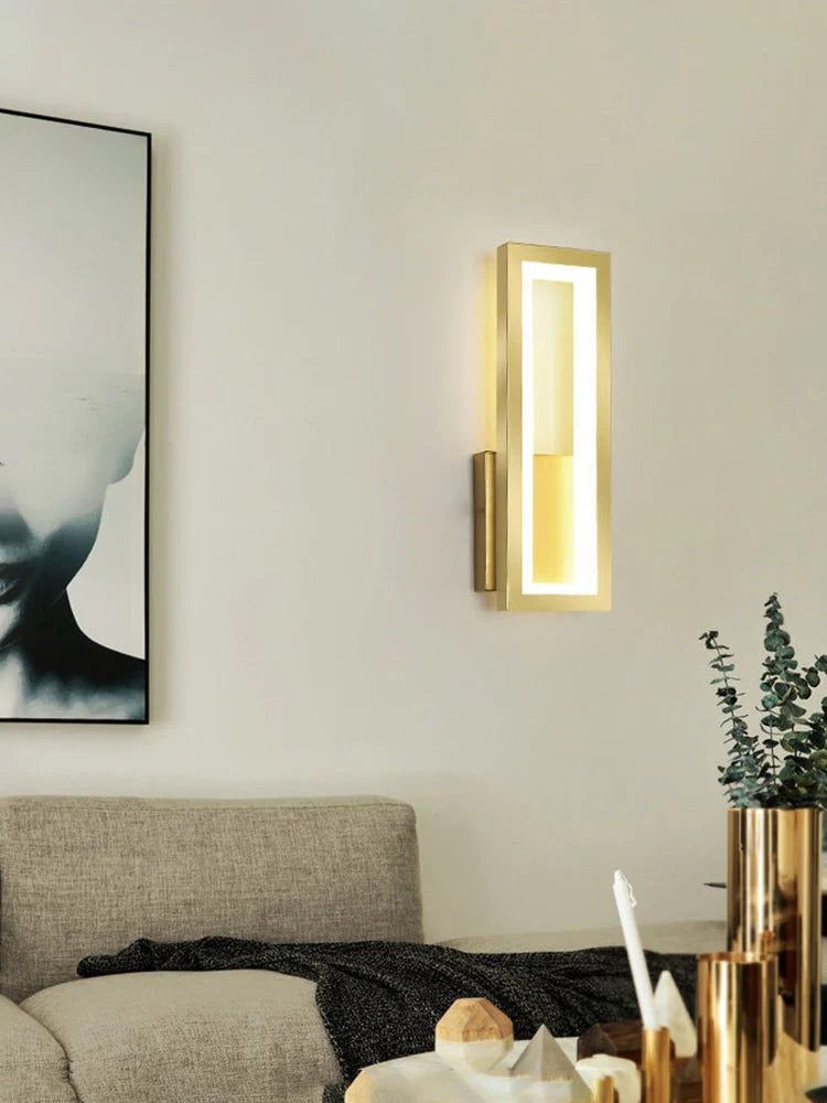 Estelle Wall Light