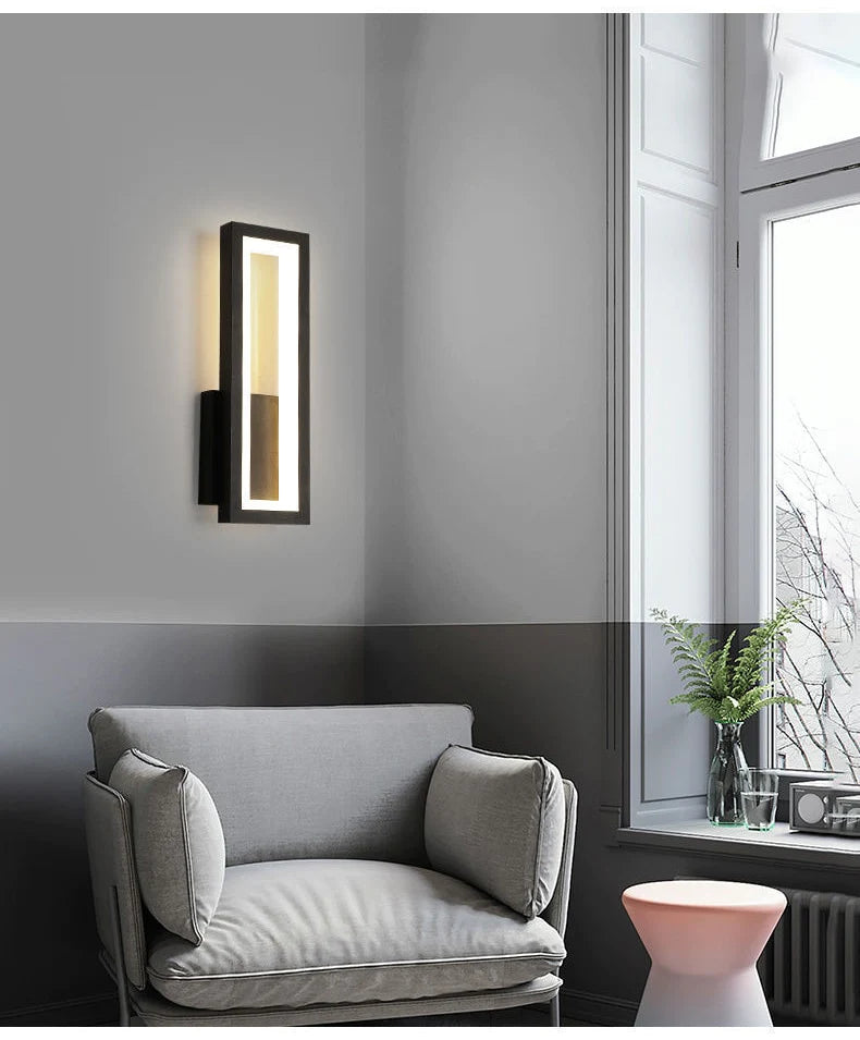 Estelle Wall Light